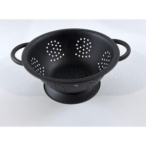 Black Metal Pedestal Colander Farmhouse Kitchen Fruit & Vegetable Strainer